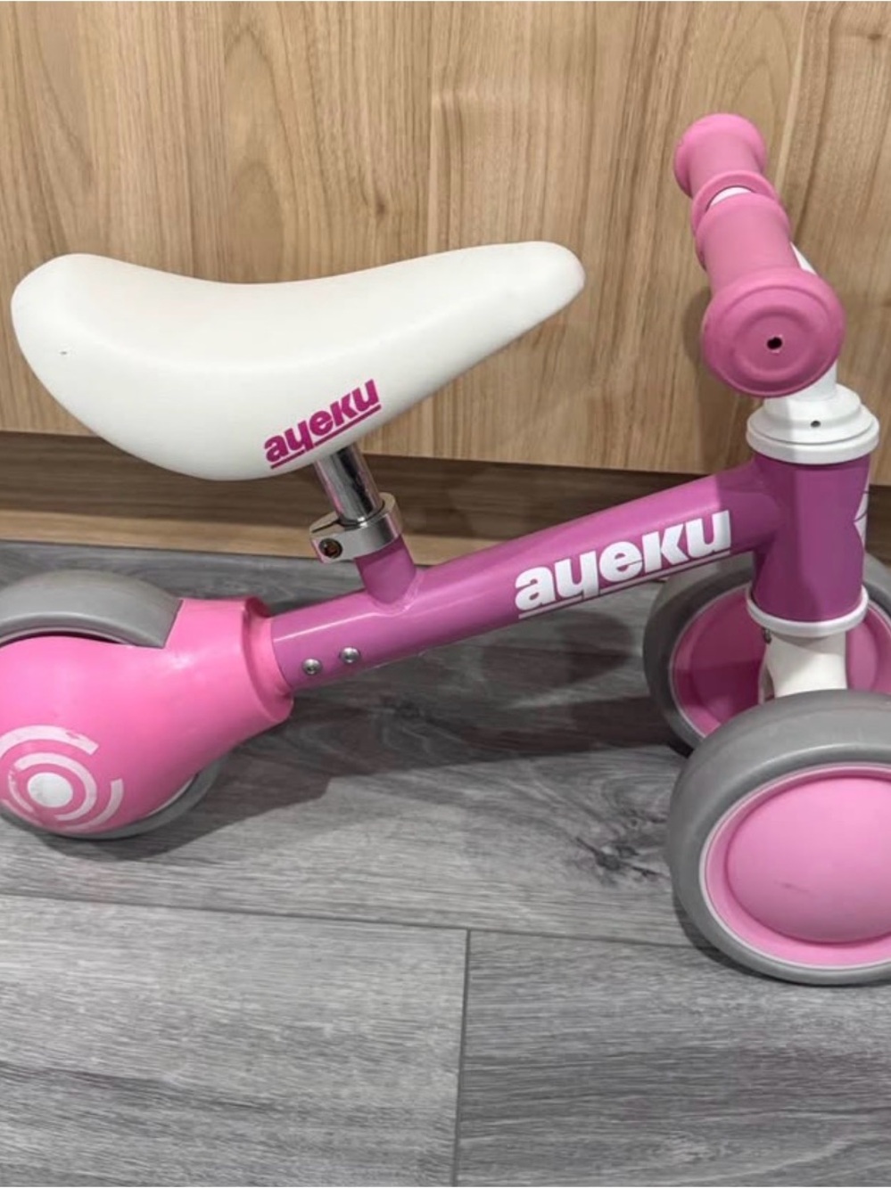 Ayeku toddler balance bike